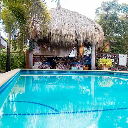 Hibiscus Beach House-3